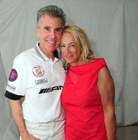 John Walsh And Revé Drew Walsh are married for over 49 years. Source: Las Vegas Review Journal 