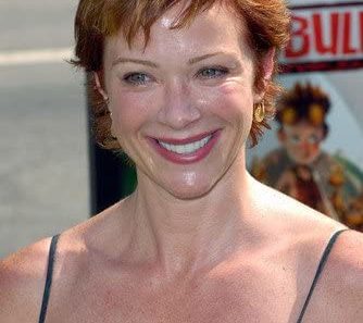 Lauren Holly