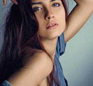 Tuba Buyukustun