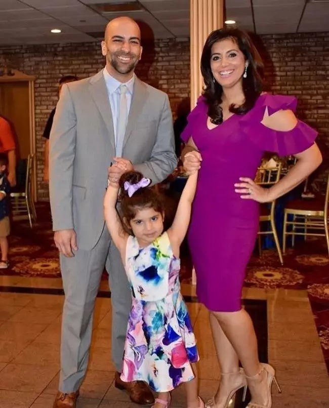Matthew Pantaleno with his wife and daughter, Picture Source: Biography Mask