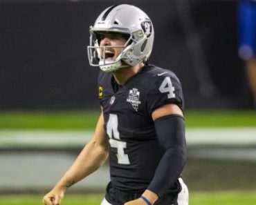 Derek Carr