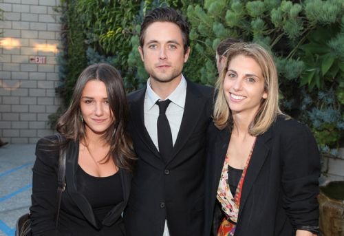 Justin Chatwin (Center) and Addison Timlin(Left)