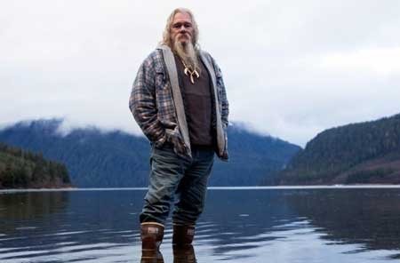 Alaskan Bush People star Billy BrownSOURCE: Looper