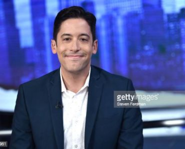 Michael Knowles