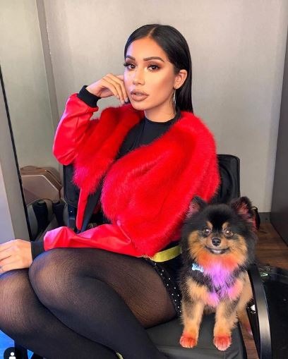 Janet Guzman with her pet, Picture Source: Janet’s Instagram