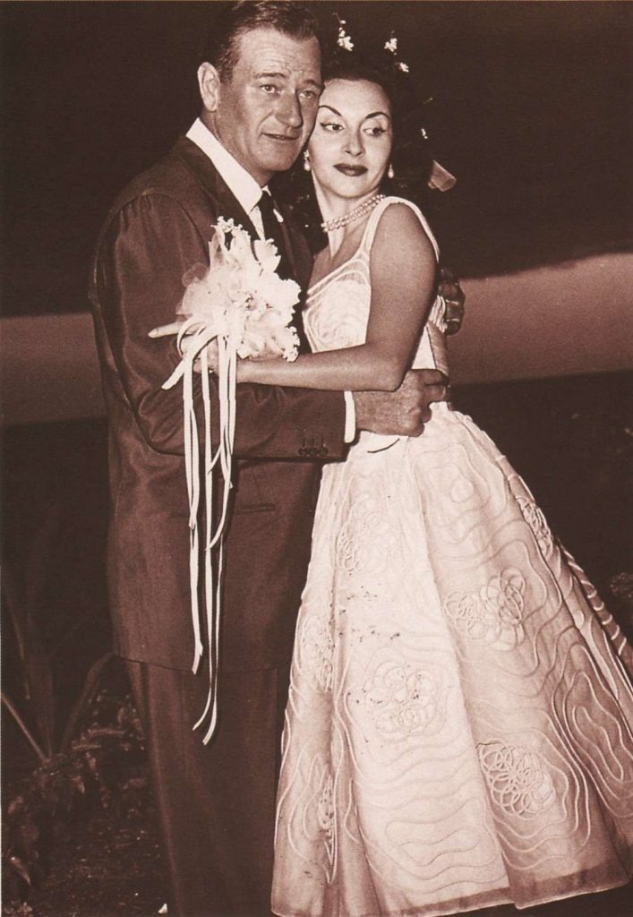 Pilar Pallete and her husband John Wayne