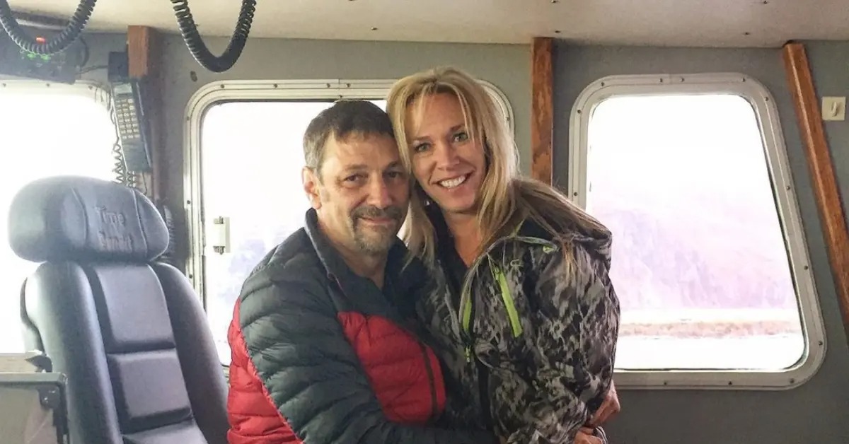  Distractify Johnathan Hillstrand's Wife Has Already Appeared on 'Deadliest Catch'