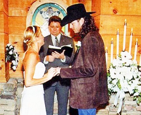  Kaynette and Blake married in a private wedding ceremony Source: Country Fancast