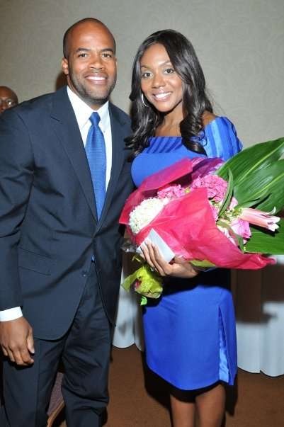 Markina Brown posing with her husband at the event "3rd Annual Tribute To 51 Sheroes" in 2009 (Photo: Curren D. Price, Jr. Facebook)