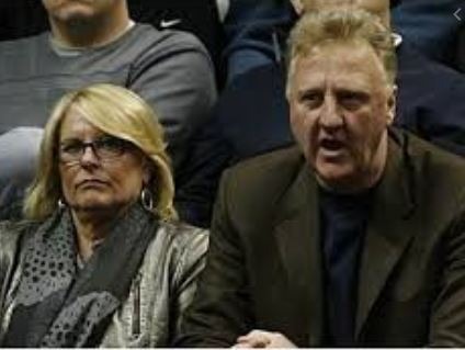 Dinah Mattingly and the former NBA player, Larry Bird tied the wedding knot in 1989. Source: Shutterstock