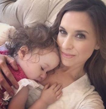  Julia Mimi Bella's And Mother Lacey Chabert Source: Twitter@laceychabert