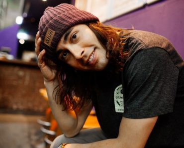 Vic Fuentes