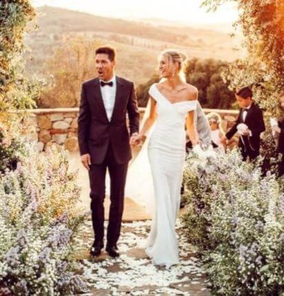 Carolina Baldini ex husband Diego Simeone with his bride Carla Pereyra on their secret marriage. Source: Instagram