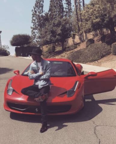 Devion Cromwell and his Ferrari. Source: Instagram