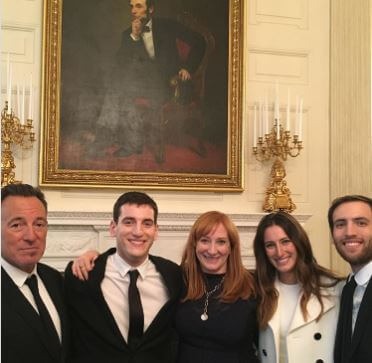 Evan Springsteen with his parents and siblings. Source: Instagram