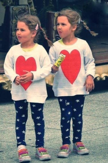 Myla Rose Federer with her twin sister. Source: Pinterest