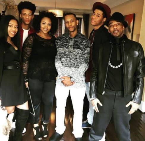 Ralph Tresvant Jr. with his father, Ralph Tresvant Sr., siblings, and brother in law. Source: Instagram
