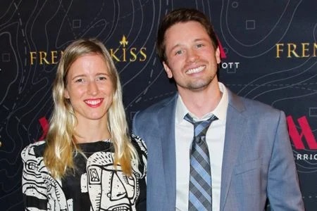 Tyler Ritter and his wife Lelia ParmaSOURCE: E! Online