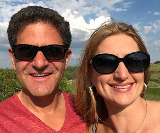 Nick Hanauer With Wife Leslie Hanauer
