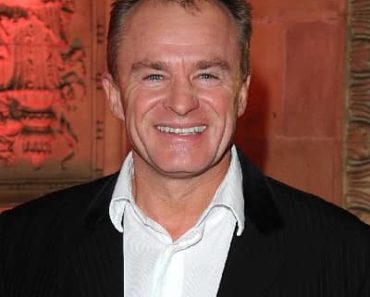 Bobby-Davro