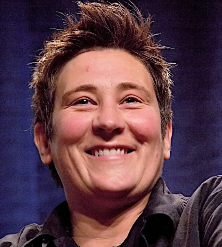 KD Lang Net Worth (Updated January 2025) Age, Bio, Wiki, Songs.