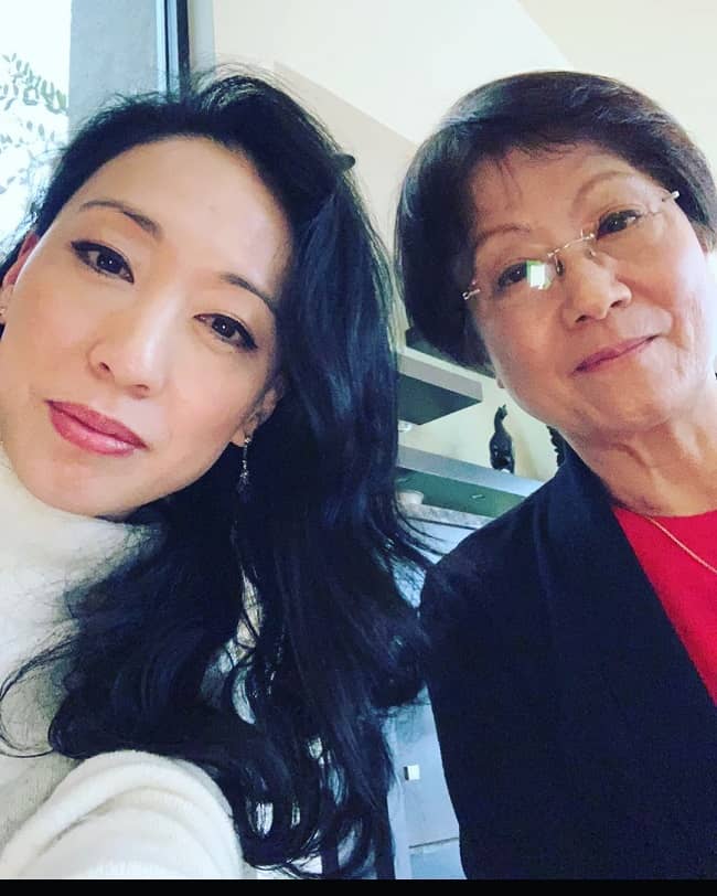 Judy Joo with mother