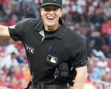 Chris Segal- Baseball Umpire|Net Worth, Age, Height, Girlfriend, Ethnicity and Wiki!