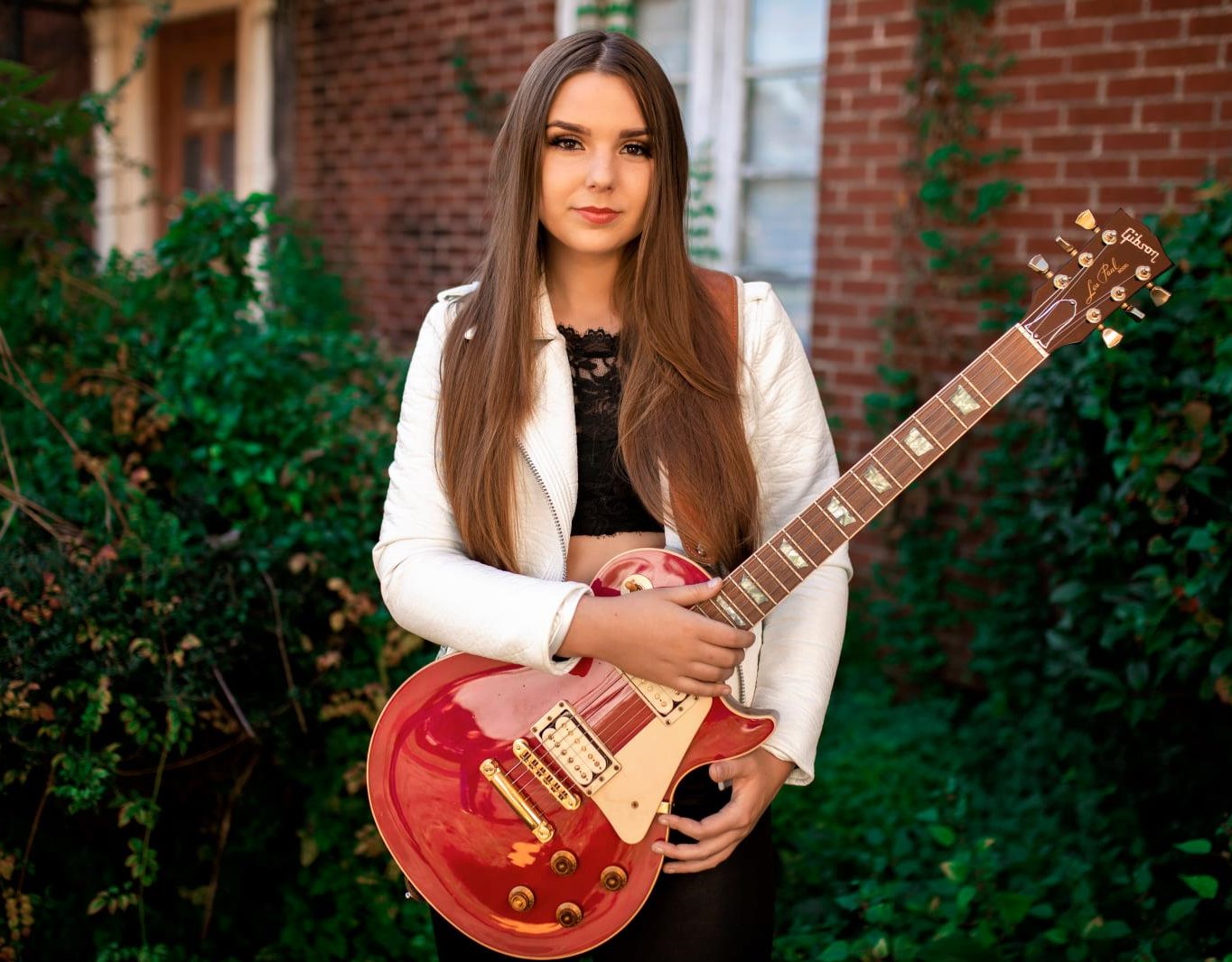 Ally venable, American rock guitarist and singer