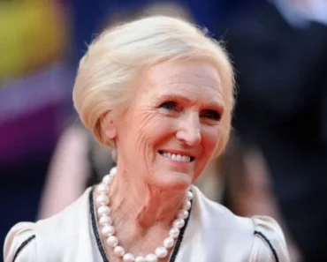 Mary Berry Net Worth,Age ,Career