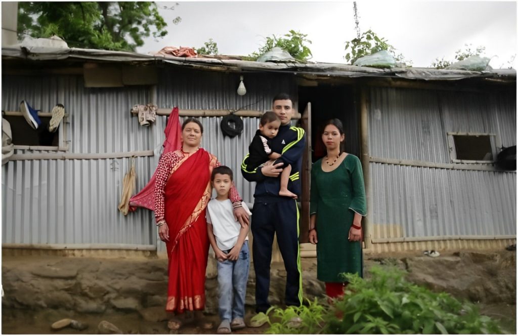 Family of Bharat Singh Mahata